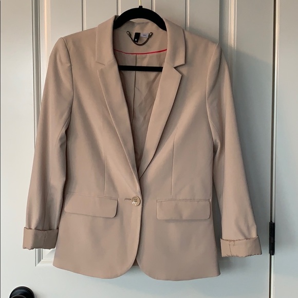 H&M Blazer - Picture 1 of 3